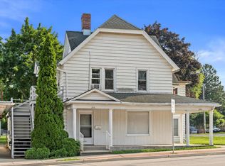 229 West Main STREET, Waterford, WI