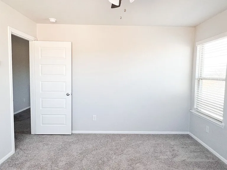 13124 Zion Dr — Photo 14