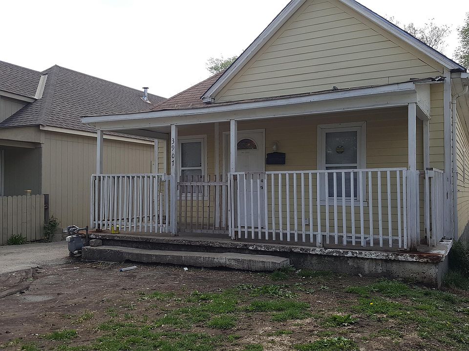 1st image of 3907 E 12th Ter