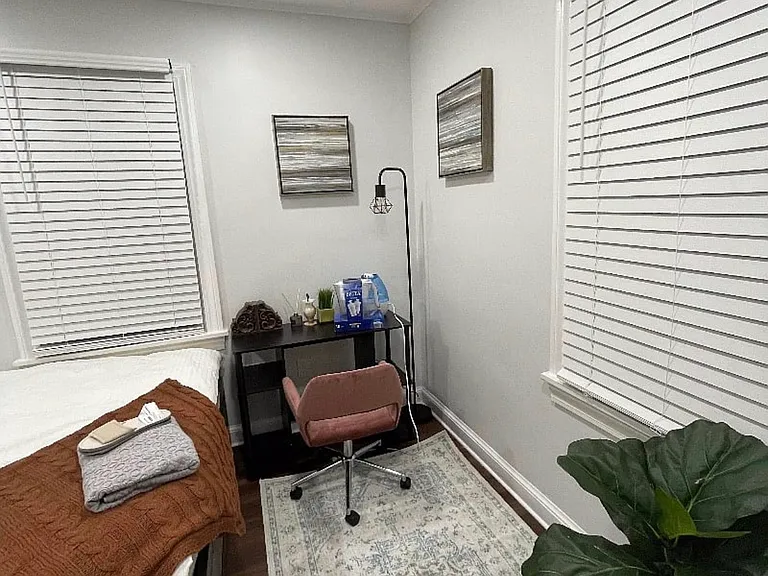 5003 Barnaby Ln #2 — Photo 2