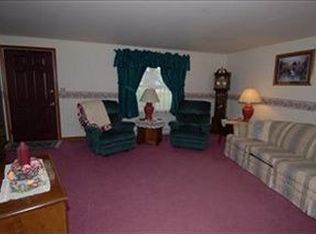 4370 Cherlick Dr, Zanesville, OH 43701