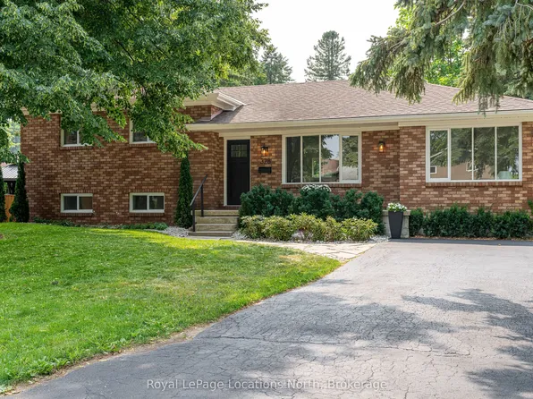 328 Hickory St, Collingwood, ON L9Y 3G3