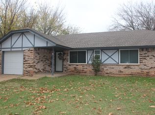507 Redwood Dr, Noble, OK 73068