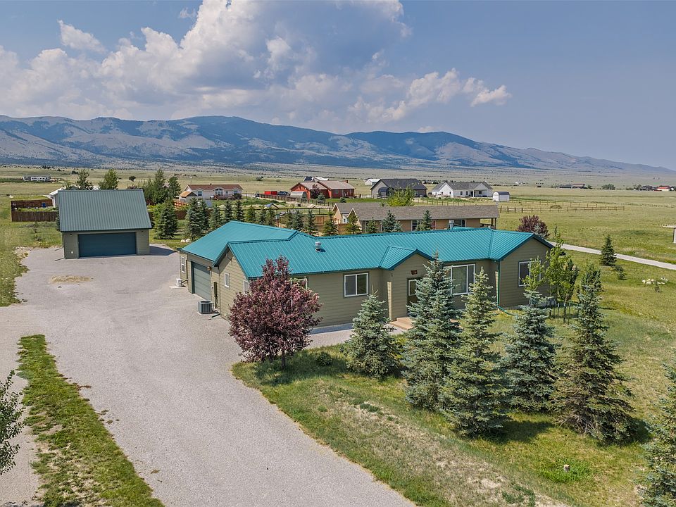 1st image of 49 Desert Dr