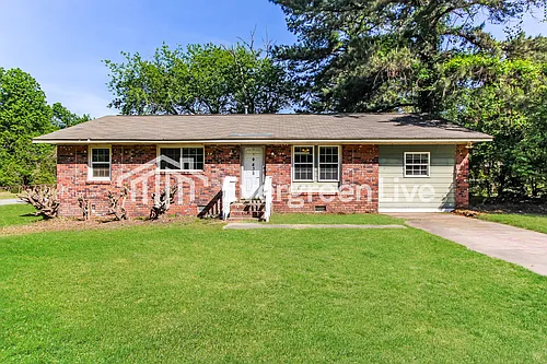 438 Riverside Ln Photo 1