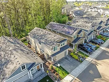 303 S 39th Dr — Photo 17