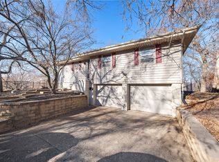 2721 Ashby Ave, Des Moines, IA 50310