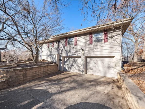 2721 Ashby Ave, Des Moines, IA 50310
