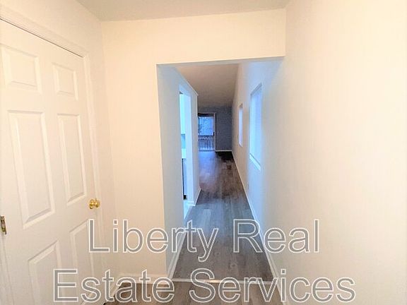 2nd image of 910 Brett Dr APT 54