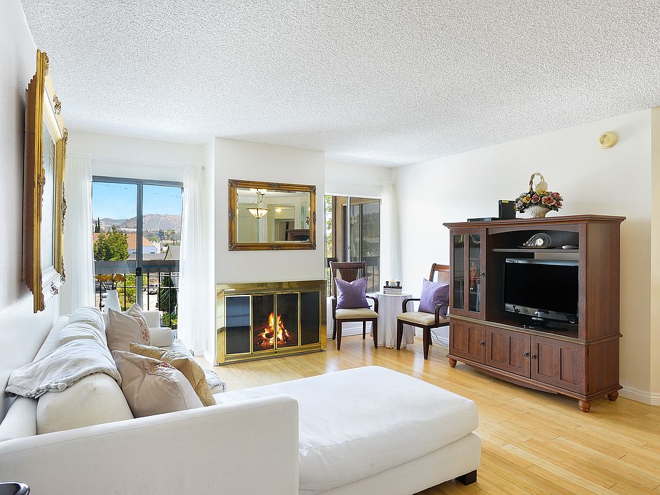 1st image of 335 N Adams St Unit 312