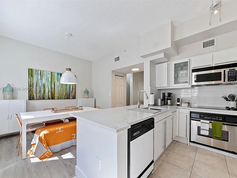 2067 S Ocean Dr #Townhouse 5 — Photo 8