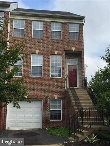2519 James Monroe Cir Photo 1