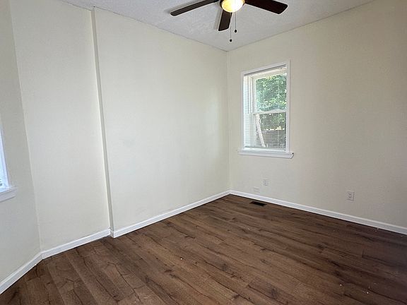 4th image of 2715 Accomac St #2717