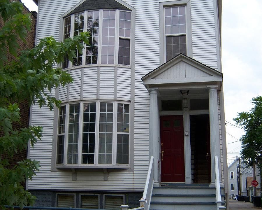1st image of 1343 W George St