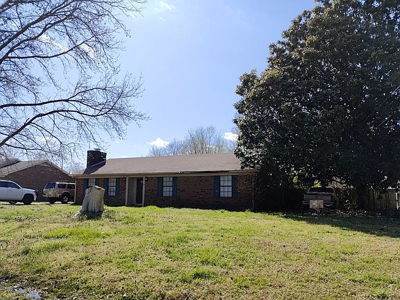 2nd image of 75 Hickory Hills Dr