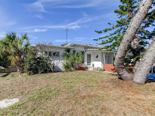 315 83rd Ave, Saint Pete Beach, FL 33706