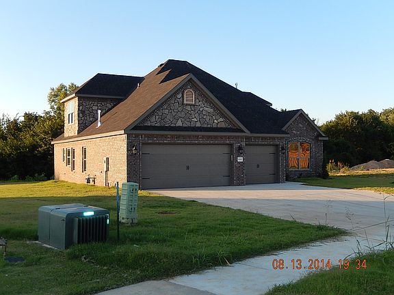 2nd image of 4106 SW Deerfield Blvd