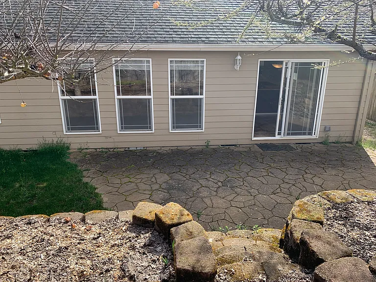 2895 Vintage Ave SE — Photo 53
