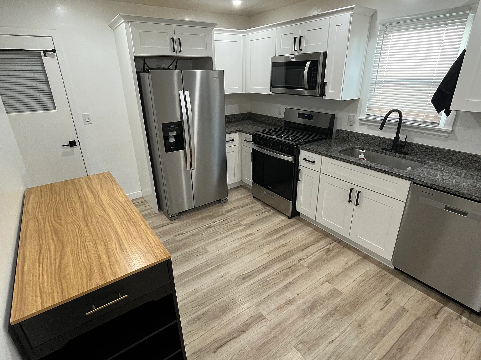 E 5900 S, Salt Lake City — Photo 3
