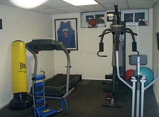 103 Redpine Loop, Old Bridge, NJ 08857