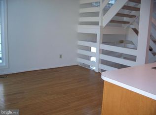 85 Andover Ct, Wayne, PA 19087