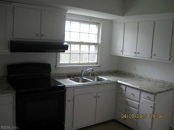 5th image of 47 Stanley Dr