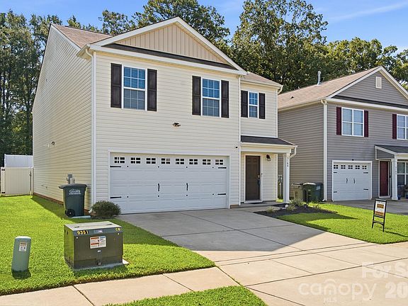 3rd image of 3168 Green Apple Dr