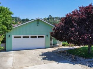 19942 Mountain Mdw S, Hidden Valley Lake, CA 95467