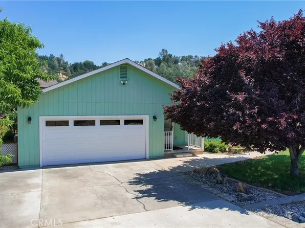 19942 Mountain Mdw S, Hidden Valley Lake, CA 95467