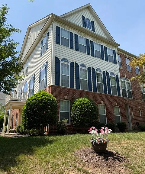 14107 Vintage Ln — Photo 1