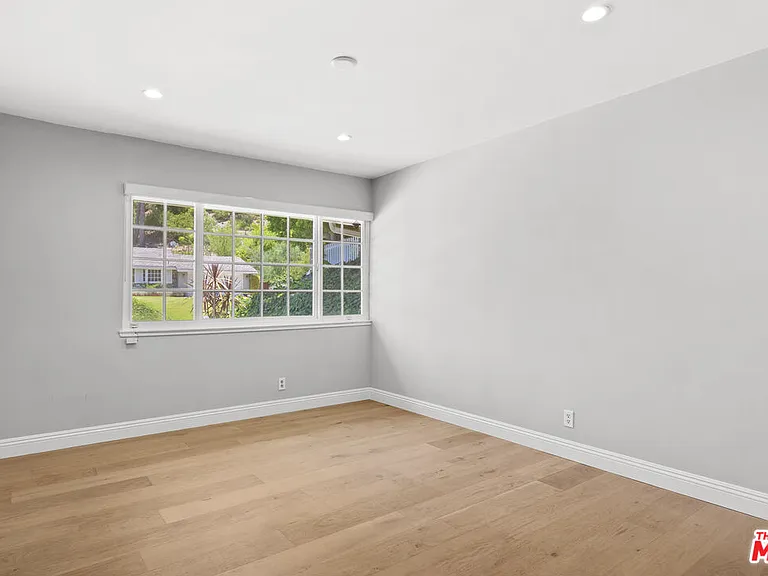4863 Don Juan Pl — Photo 16