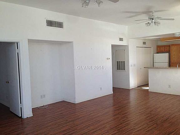 4th image of 3125 N Buffalo Dr Unit 2133