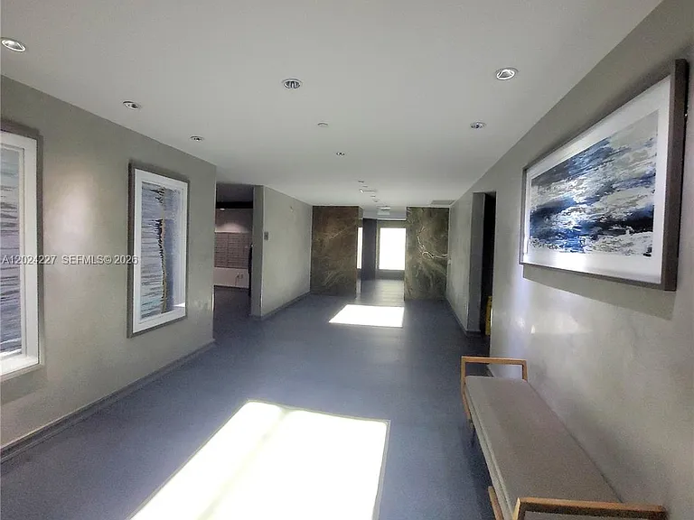 90 SW 3rd St #2208 — Photo 6