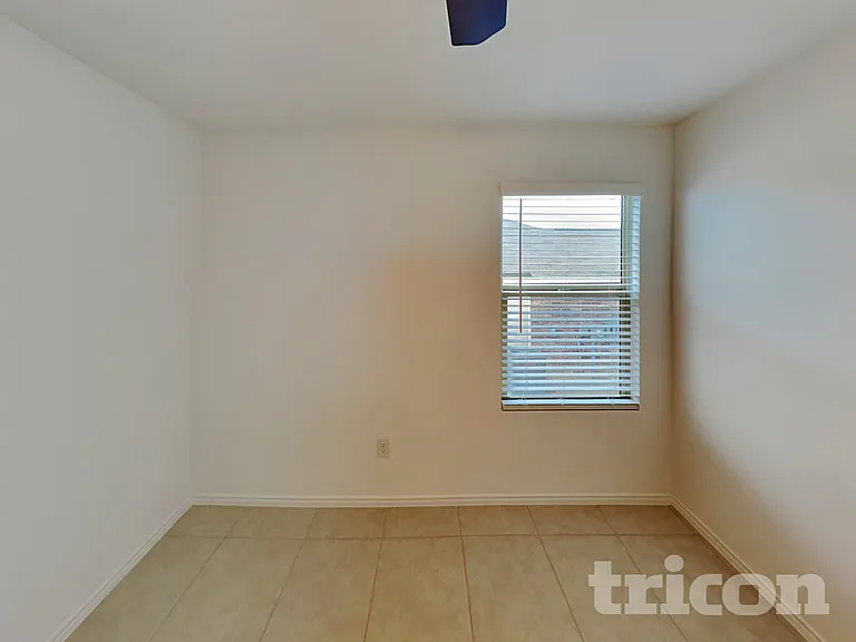 8412 Bell Ridge Ln — Photo 13