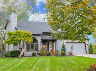 25672 Shorewood Ct, South Bend, IN