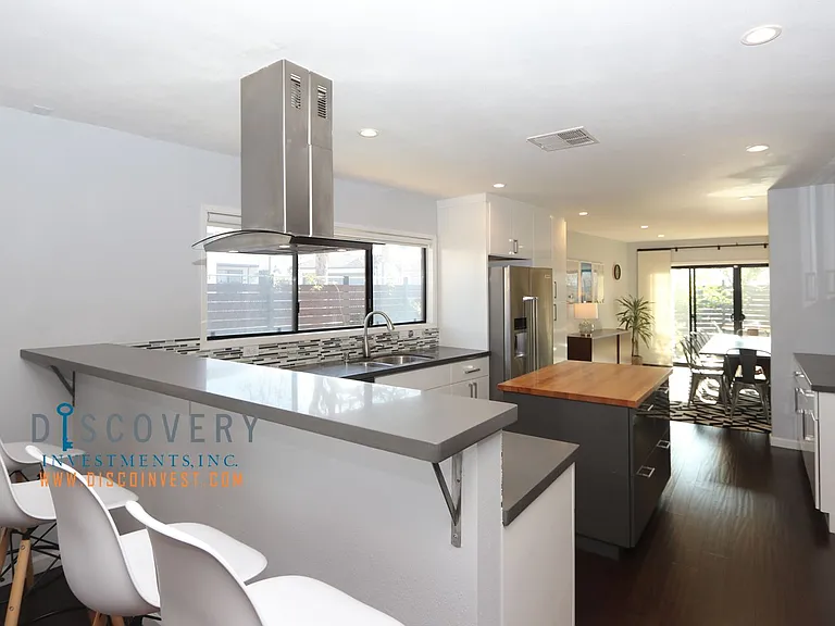 6014 Market St — Photo 7