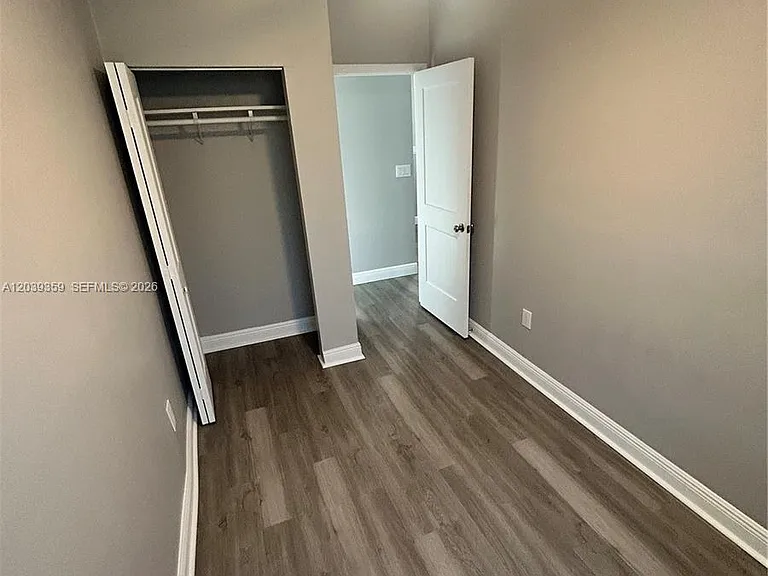 1740 NW 1st Pl #5 — Photo 16