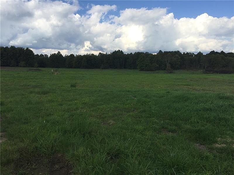 2nd image of 18824 County Line Rd