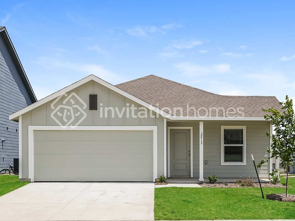 1st image of 2812 Tennessee Walker Way
