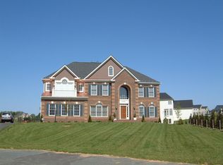 16510 Harbour Town Dr, Silver Spring, MD 20861