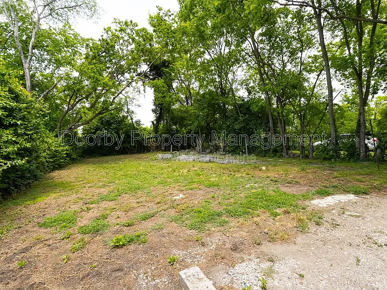 2417 13th Ave — Photo 14