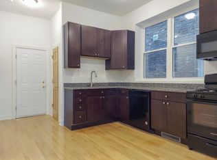 3356 N Seminary Ave #1F, Chicago, IL 60657