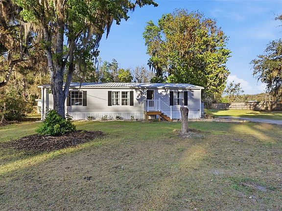 2nd image of 106 Browns Rd