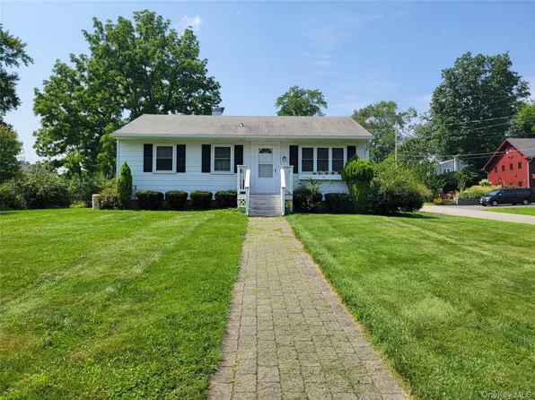 18 Taft Avenue, Montgomery, NY 12549