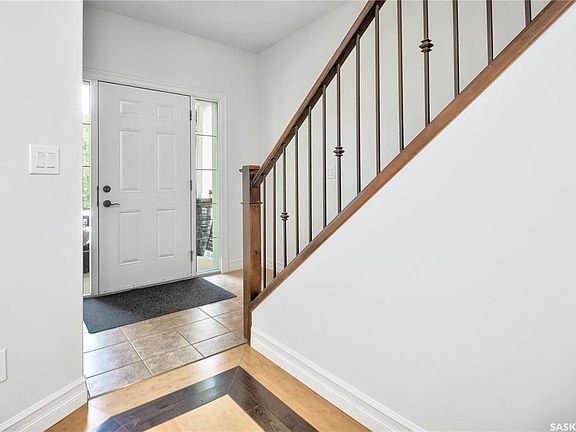 2nd image of 23 19th St E