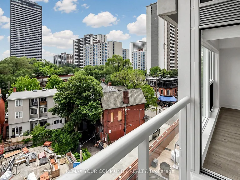 609 Sherbourne St E #507 — Photo 28