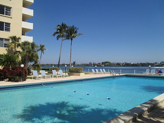 4th image of 2800 N Flagler Dr APT 903
