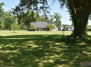 34060 N Walker Rd, Walker, LA 70785