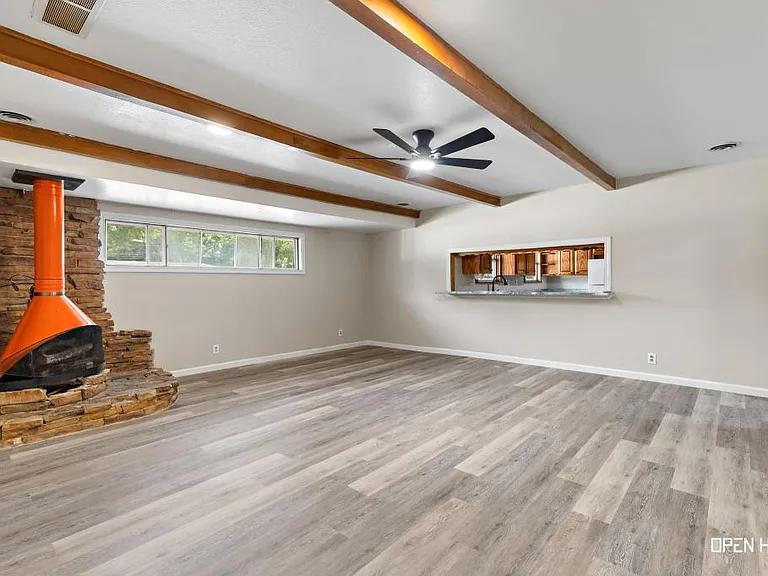 4202 Meadowbrook Dr — Photo 24