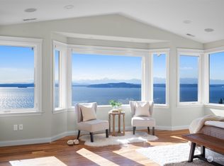 4053 57th Ave SW, Seattle, WA 98116